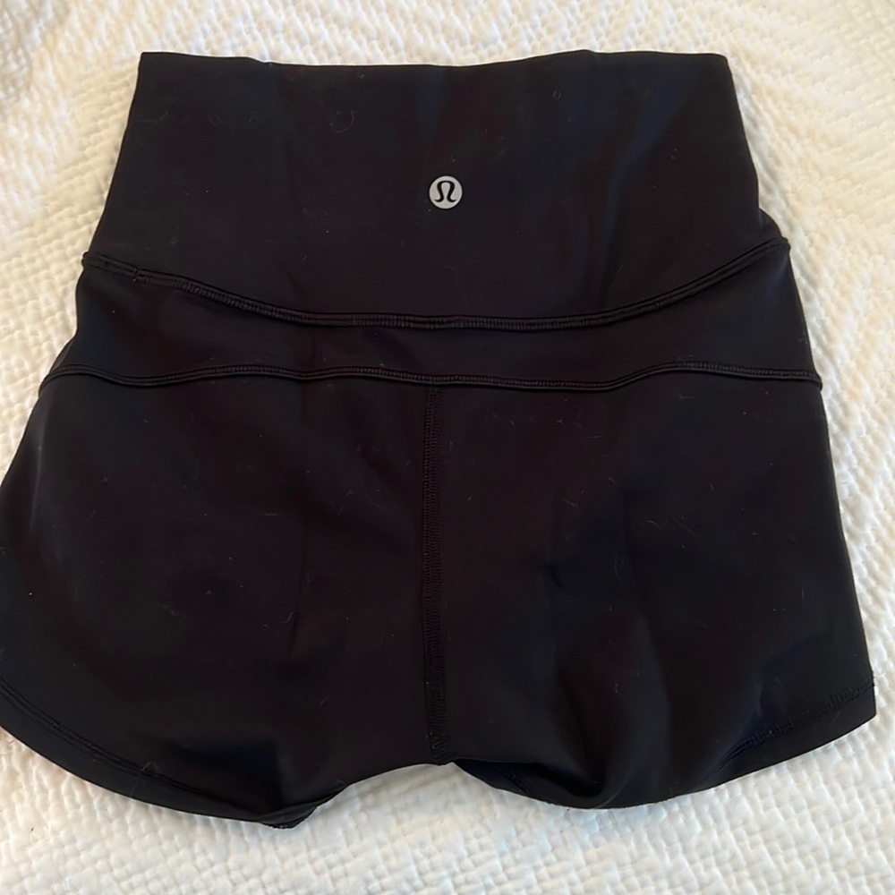 Lululemon size 2 spandex shorts black